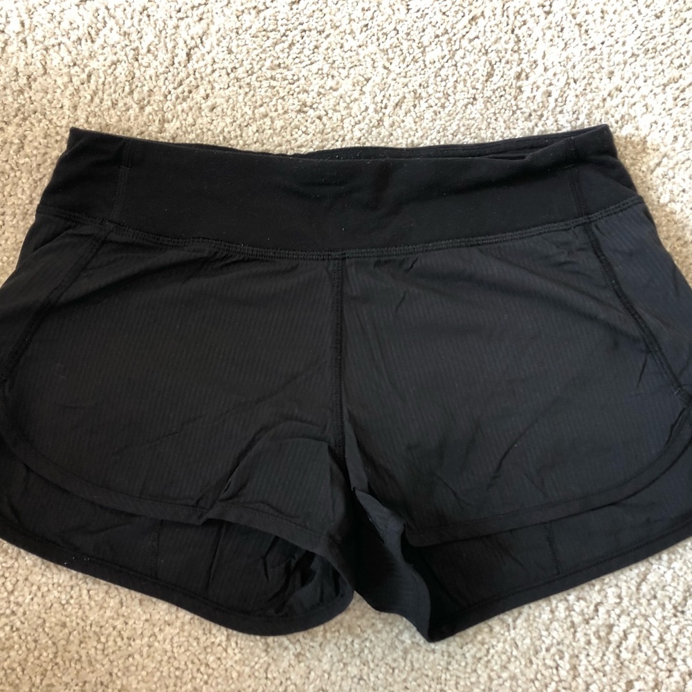 IVVIVA BLACK WORKOUT SHORTS